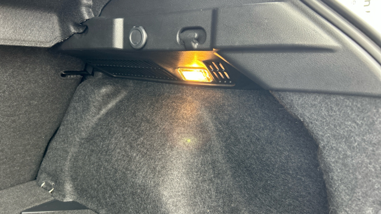 Nissan Qashqai 1.3 DiG-T MH 158 N-Connecta 5dr Xtronic Petrol Hatchback